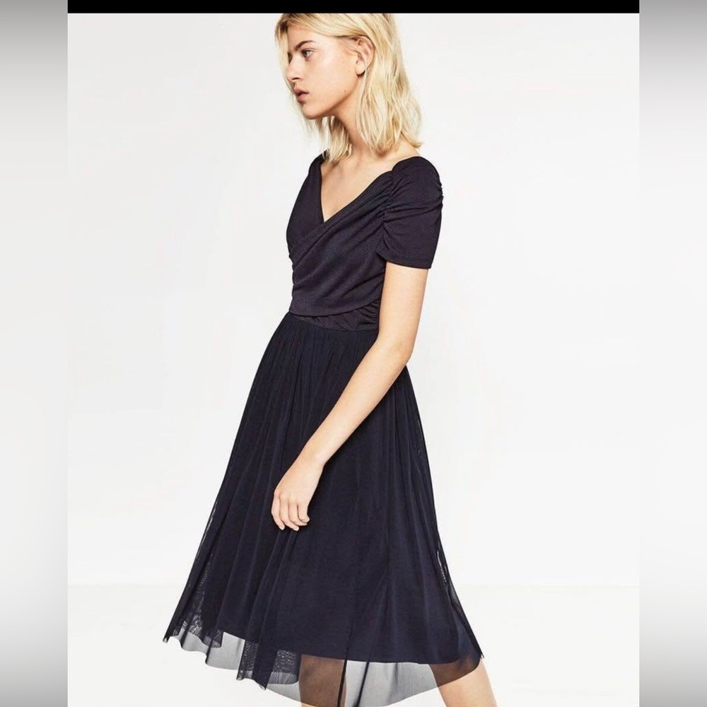 Elegant Zara Midi Dress